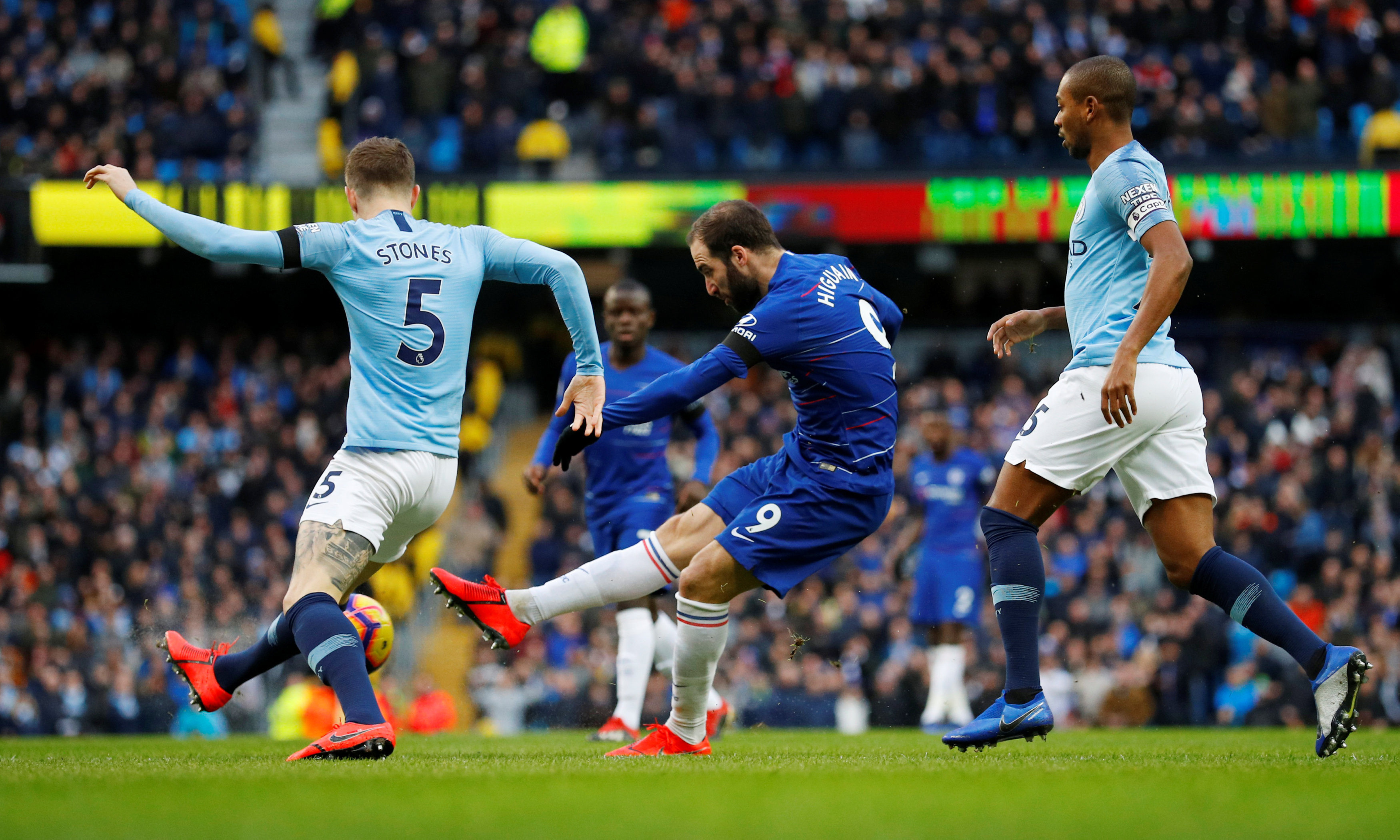 篮球NBA球队计划清理薪资空间准备大交易