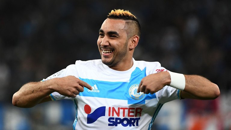 文胖：在雄鹿裁掉利拉德后，字母哥对雄鹿感到非常失望