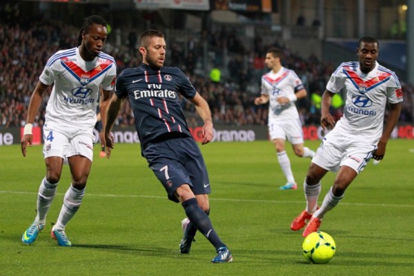 颜骏凌：赢下德比提升了我们的信心，球队每年的目标都是争冠