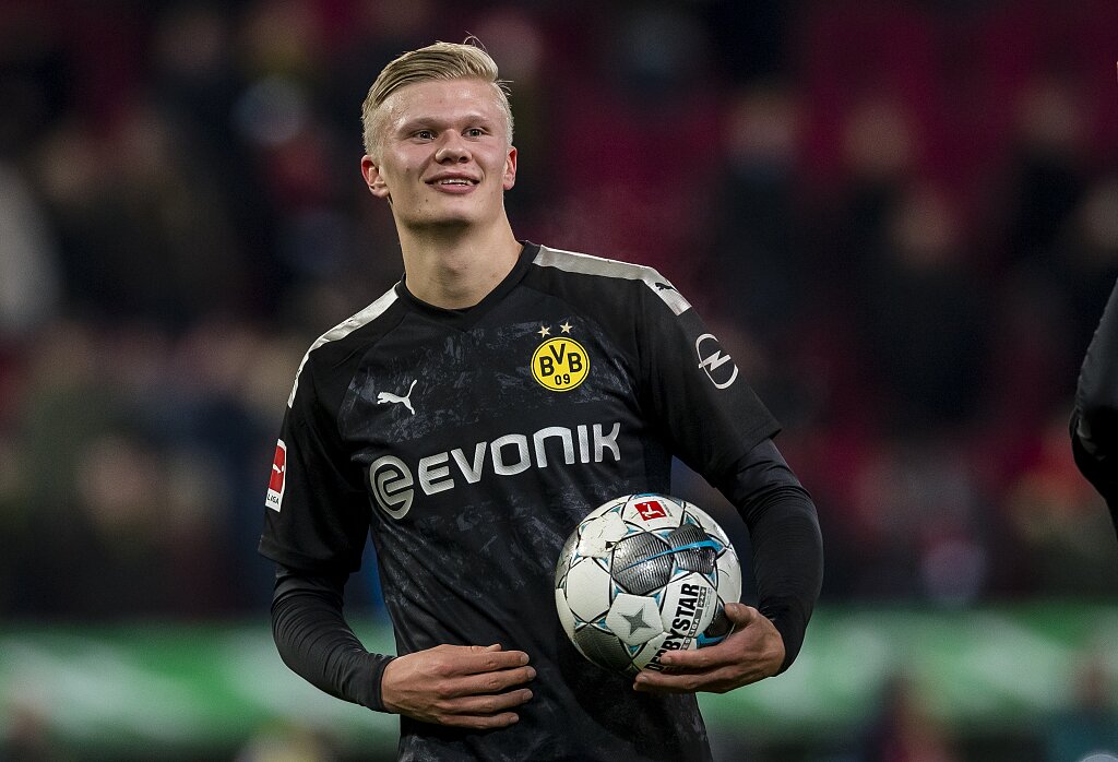 乒乓球混合团体世界杯：中国队取四连胜